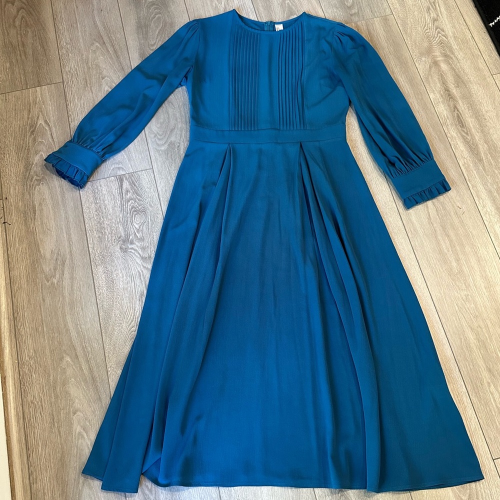 Blue long sleeve dress
